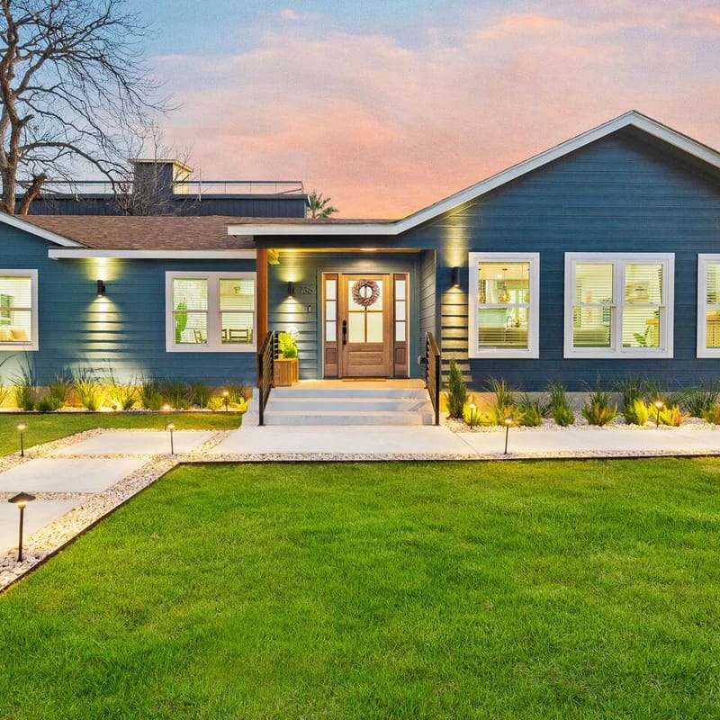 #1 NEW, Large Family House Next To The Pearl